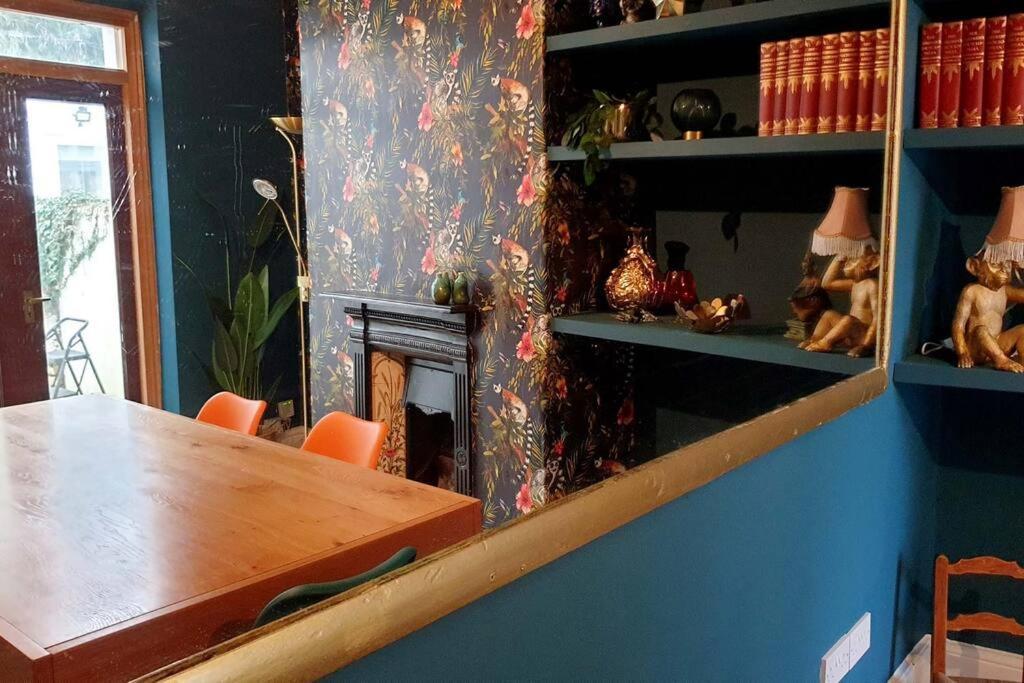 Gorgeous Victorian House Sleeps 6 In Cardiff Villa Exteriör bild