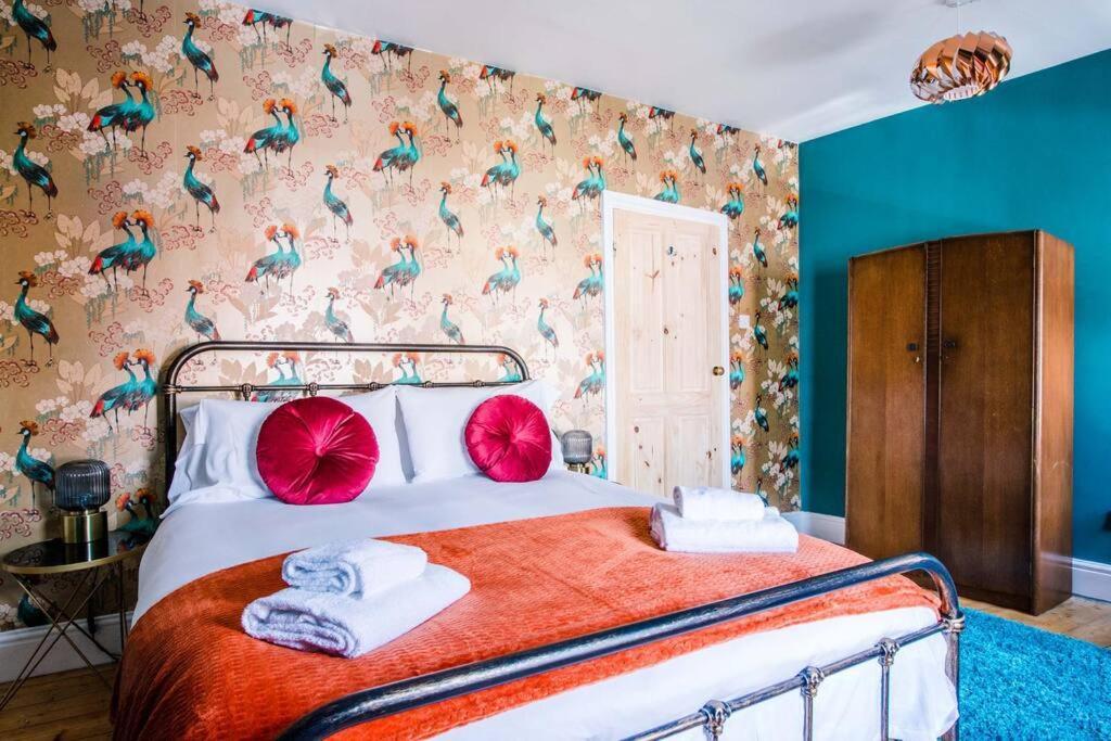Gorgeous Victorian House Sleeps 6 In Cardiff Villa Exteriör bild