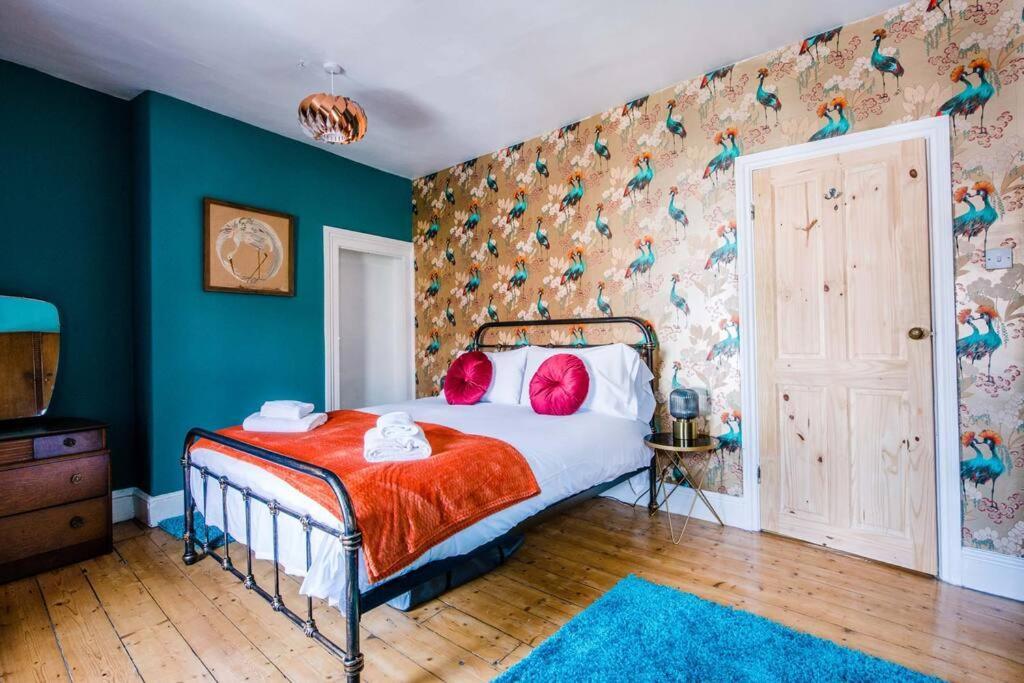 Gorgeous Victorian House Sleeps 6 In Cardiff Villa Exteriör bild